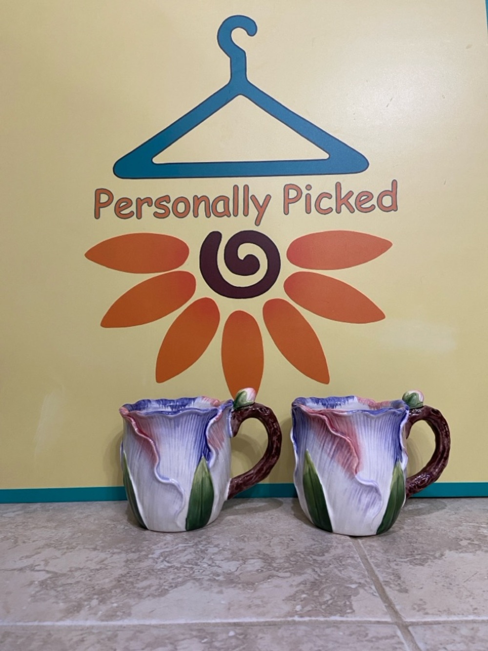 Corner Ruby Garden Collection Mugs